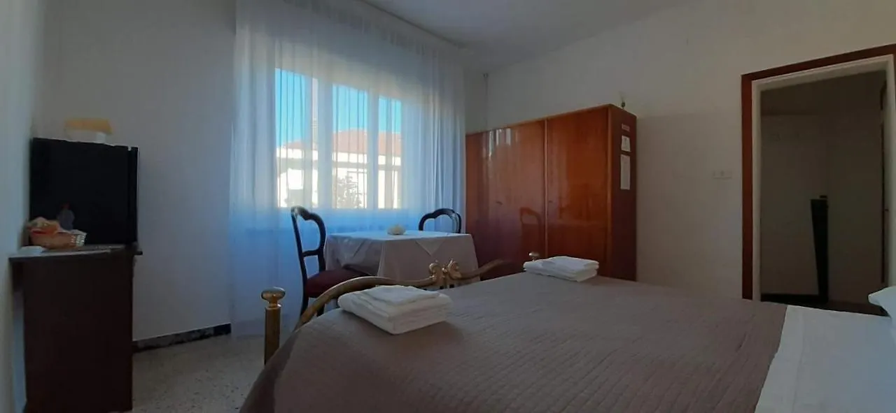 Panzió Beeliving Room&Breakfast (Adults Only) Riccione