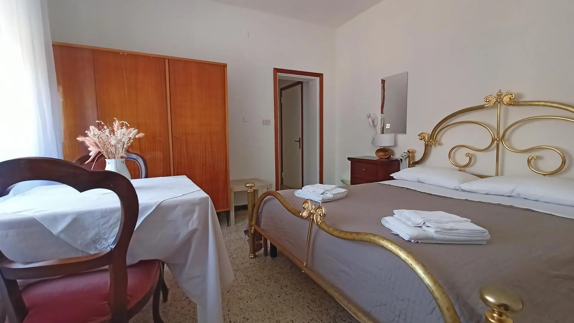 Panzió Beeliving Room&Breakfast (Adults Only) Riccione Olaszország