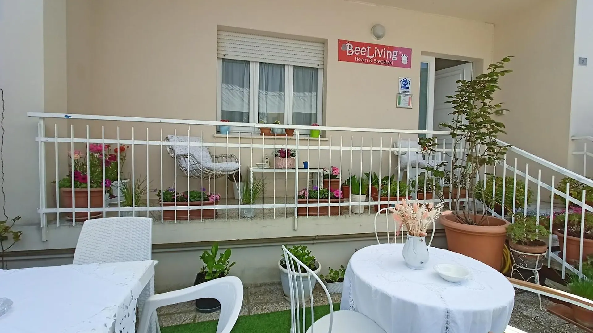 Beeliving Room&Breakfast (Adults Only) Riccione
